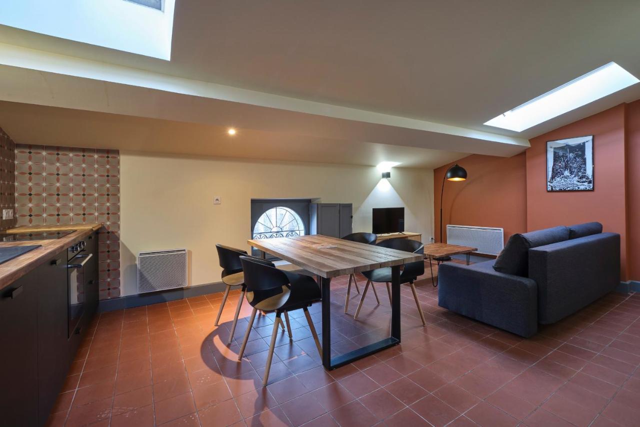Autour Du Chateau Apartamento Carcasona