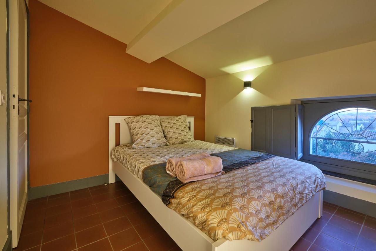 Autour Du Chateau Carcasona